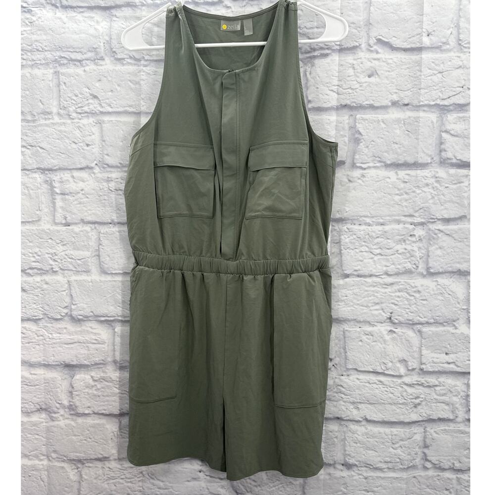 Zelle Getaway Utility Romper Green Large